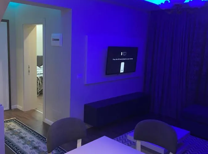 Komatas Modern In Bllok Area Apartament *