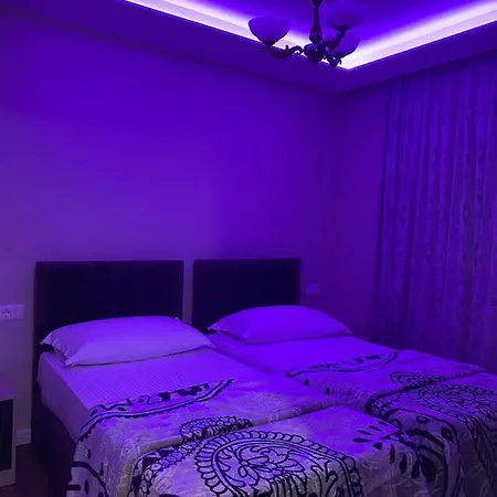 Апартаменты Komatas Modern In Bllok Area *
