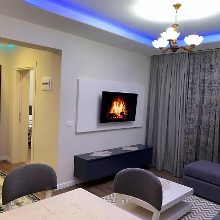Appartement Komatas Modern In Bllok Area Tirana