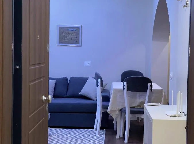 Daire Komatas Modern In Bllok Area Tiran